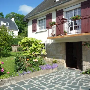 6 Rue Des Eglantines , Saint-Malo France
